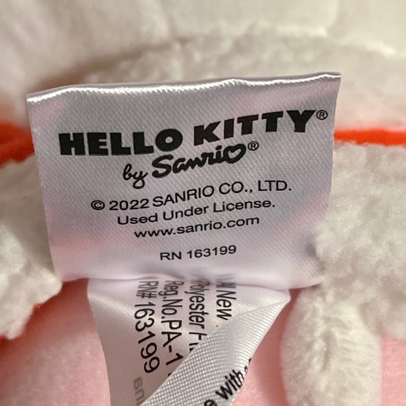Hello Kitty Christmas Santa Claus Plush - Picture 6 of 10